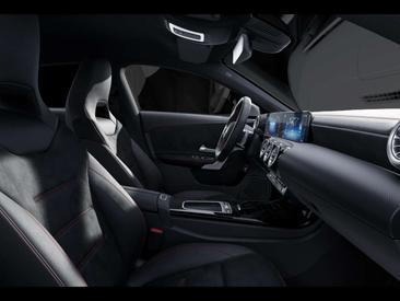 Mercedes CLA Berline 200 — photo 9