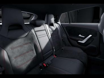 Mercedes CLA Berline 200 — photo 10