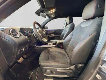 Mercedes EQB 300 4MATIC — photo 9