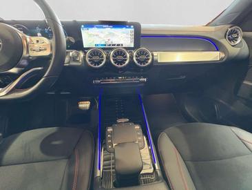 Mercedes EQB 300 4MATIC — photo 11