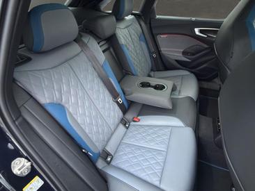 Audi A5 Avant 55 TFSI E Quattro — photo 15