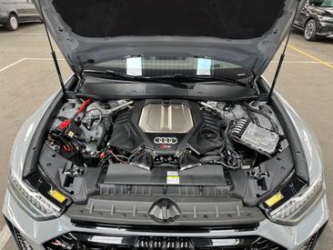 Audi RS6 avant Performance — photo 12