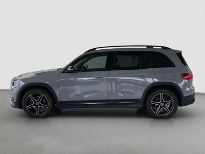 Mercedes GLB 200