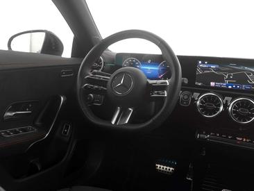 Mercedes CLA Berline 200 D — photo 17