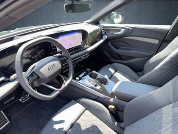 Audi S 5 Avant TFSI — photo 9