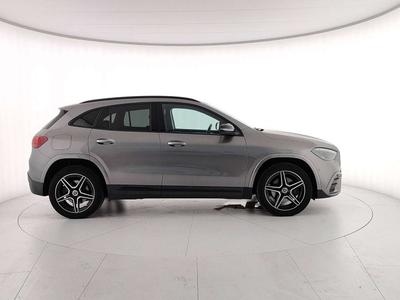 Mercedes GLA 200