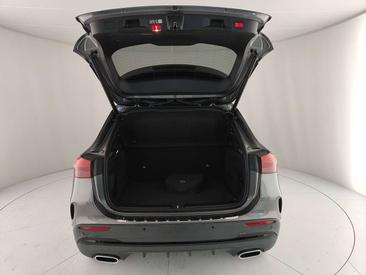 Mercedes GLA 200 — photo 9