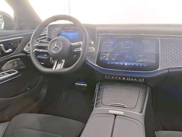 Mercedes Classe E Berline 300 E — photo 3