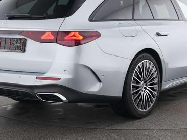 Mercedes Classe E Berline 300 E — photo 7
