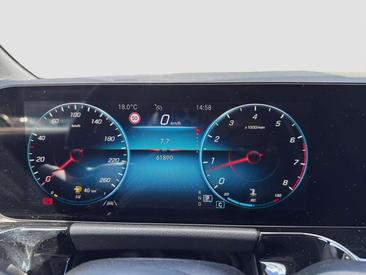 Mercedes GLA 250 — photo 21
