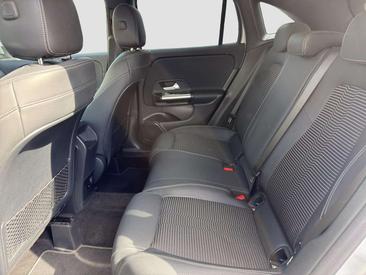 Mercedes GLA 250 — photo 24