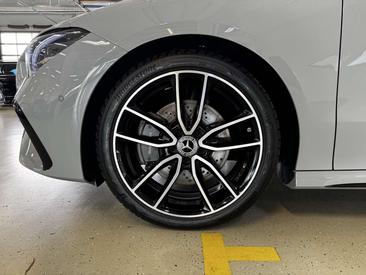 Mercedes CLA Berline 200 — photo 10