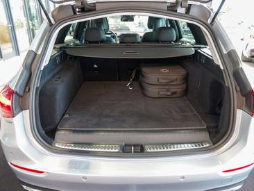 Mercedes Classe C Berline 300 E — photo 10