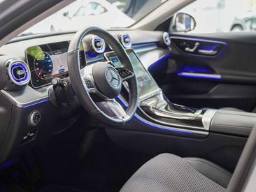 Mercedes Classe C Berline 300 E — photo 13