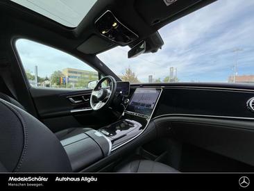 Mercedes EQE SUV 350+ Star Edition — photo 14
