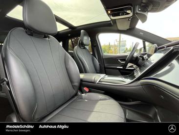 Mercedes EQE SUV 350+ Star Edition — photo 15