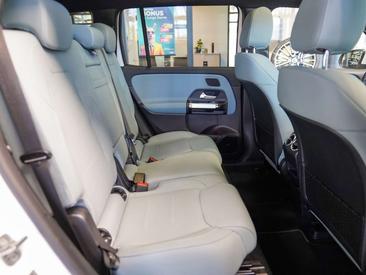 Mercedes EQB 350 — photo 8