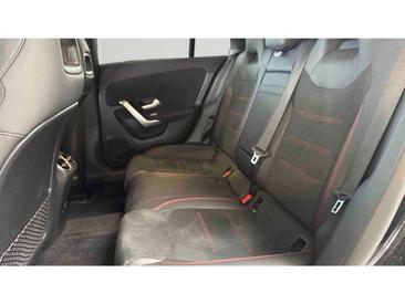 Mercedes CLA Berline 180 — photo 11