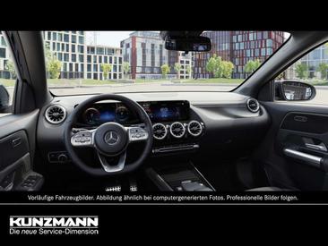 Mercedes EQA 300 4MATIC — photo 2
