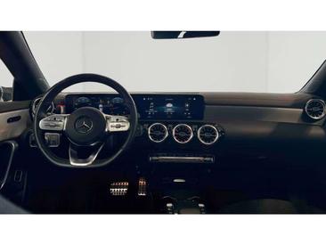 Mercedes CLA Berline 180 — photo 12