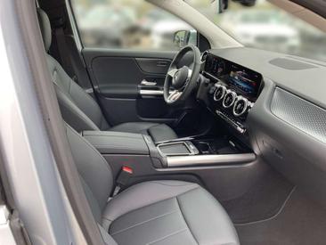 Mercedes GLA 250 — photo 9