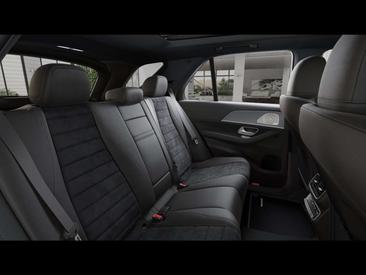 Mercedes GLE 400 E — photo 4