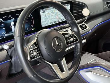 Mercedes GLS 400 D 4MATIC — photo 18