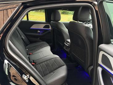 Mercedes GLE 400 D — photo 18