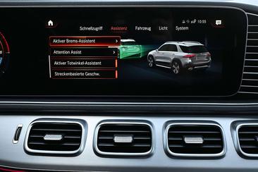 Mercedes GLE 350 De — photo 11