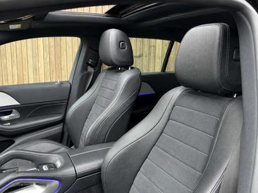 Mercedes GLE 400 D — photo 21