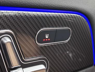 Mercedes GLA 250e — photo 10