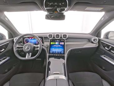 Mercedes GLC 400 E — photo 6