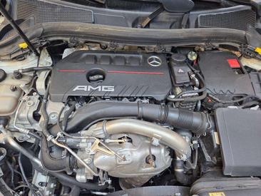 Mercedes GLA 35 4MATIC — photo 13
