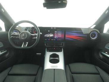 Mercedes CLA Berline 350 — photo 16