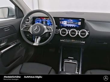 Mercedes EQA 250 — photo 4