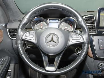 Mercedes GLE 400 4MATIC — photo 21