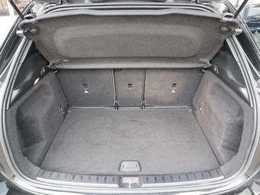 Mercedes GLA 250e — photo 6