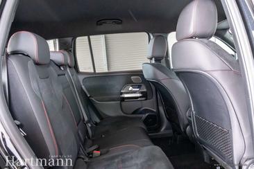 Mercedes GLB 200 — photo 12