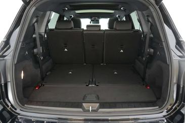 Mercedes EQB 250 — photo 23