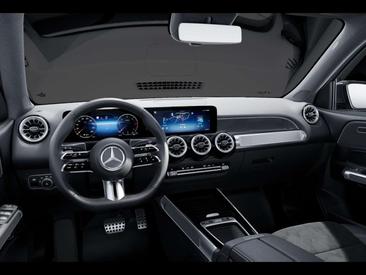 Mercedes GLB 200d — photo 8