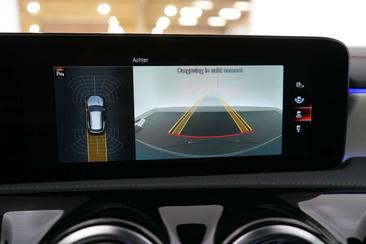 Mercedes CLA Berline 200 — photo 34
