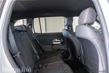Mercedes GLB 200 — photo 11