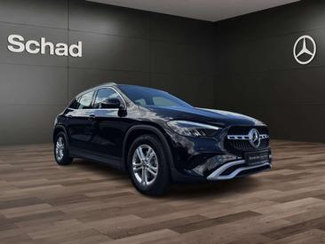Mercedes GLA 200 — photo 2