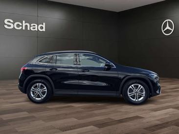 Mercedes GLA 200 — photo 3