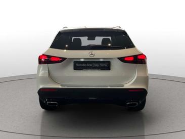 Mercedes GLA 180 — photo 5