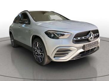 Mercedes GLA 200 — photo 3
