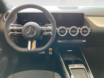Mercedes GLA 200 — photo 7