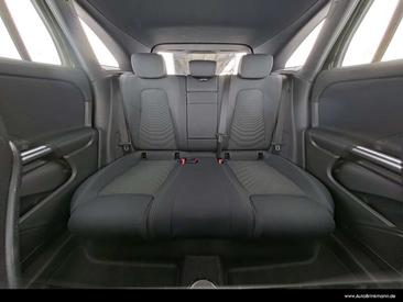 Mercedes EQA 250 — photo 7