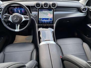 Mercedes GLC 220 D — photo 12