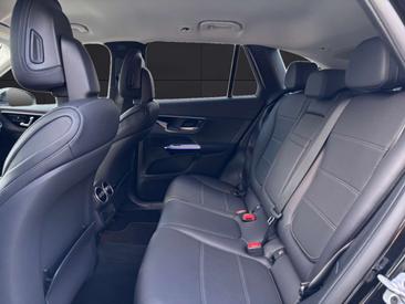 Mercedes GLC 220 D — photo 13